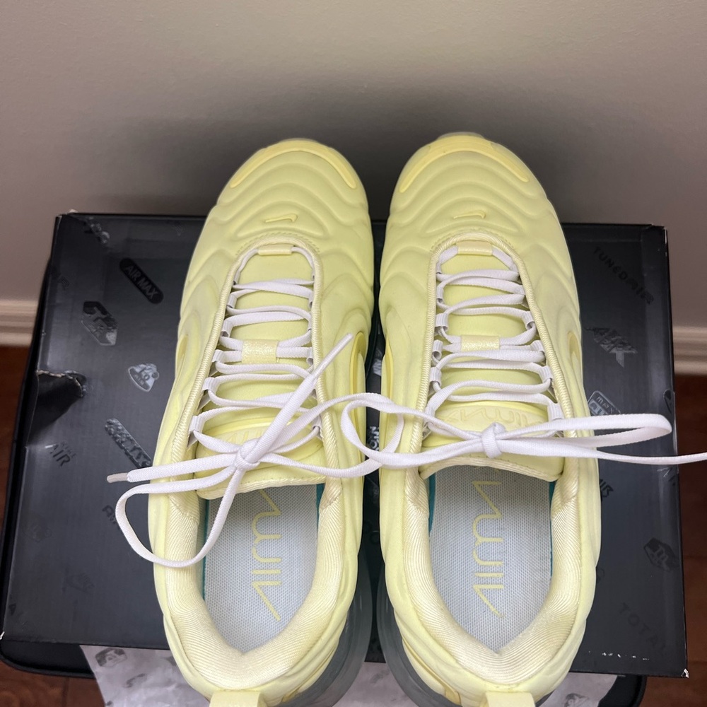 Nike Air Max 720 SE - Size 8.5 Women (US) - Picture 14 of 14